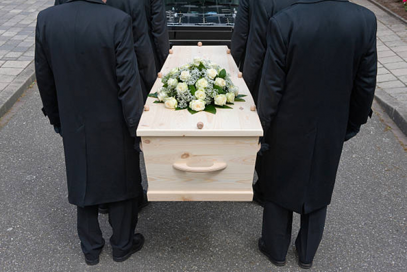 Caixão Alto Padrão Barbosa Ferraz - Venda de Caixão Funeral