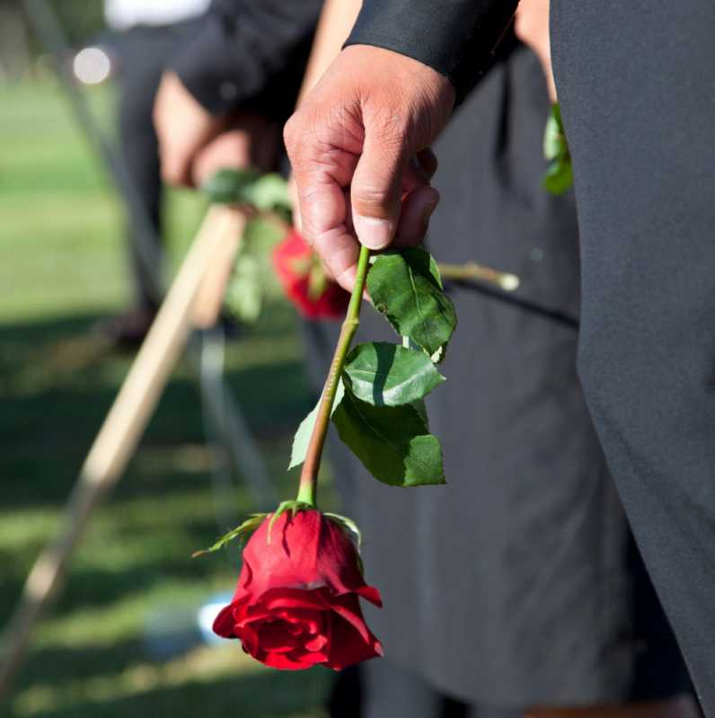 Preço de Enterro em Propriedade Particular Cambará - Funeral em Enterro